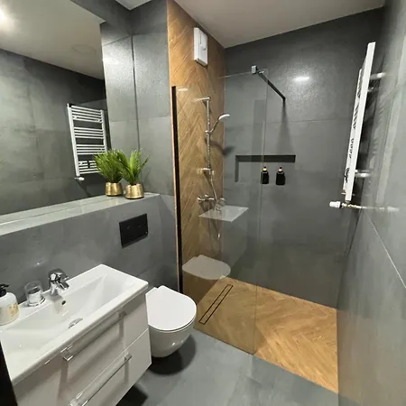 Ami Luxury Vi Centrum Apartment