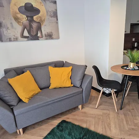 Ami Luxury Vi Centrum Ilawa